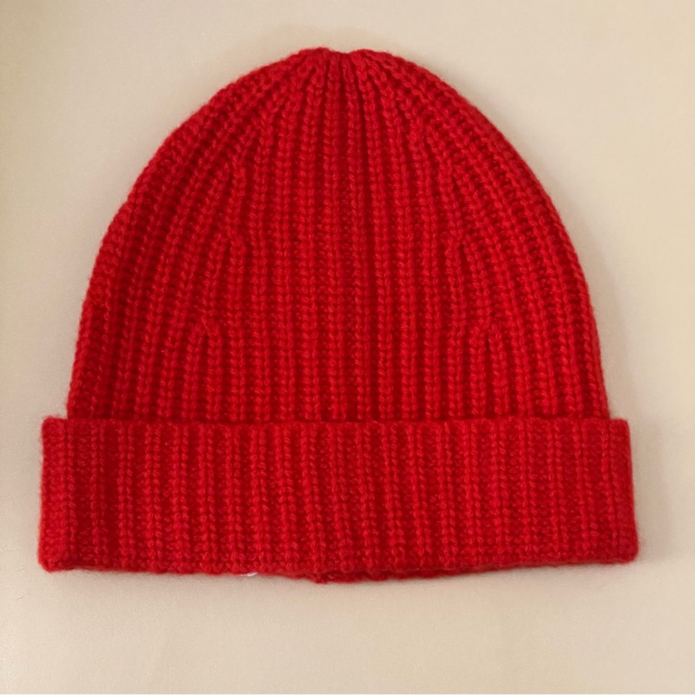 New With Tag Outerknown Wool cashmere tomato 🍅 color Beanie OS - Picture 2 of 5